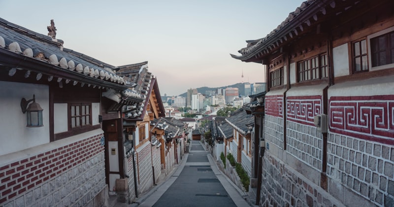 How Long Does It Take to Learn Korean? Realistic Timeline for Expats