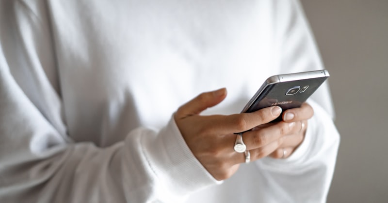 Best Language App for Working Abroad: What Expat Workers Actually Need