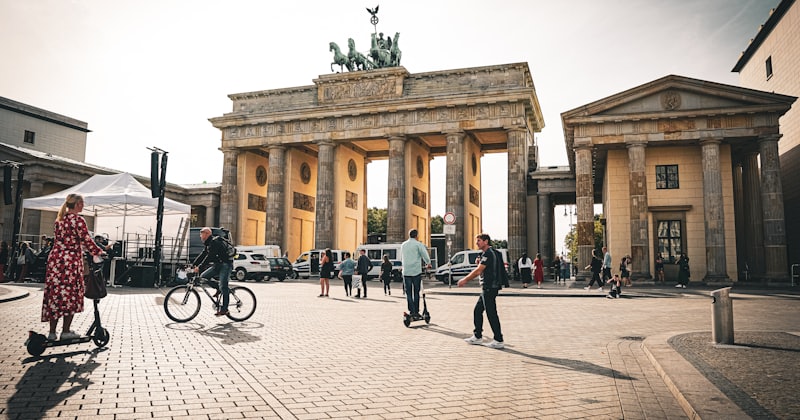 Learn German for Moving to Austria: Vienna Meldezettel & Austrian Dialect