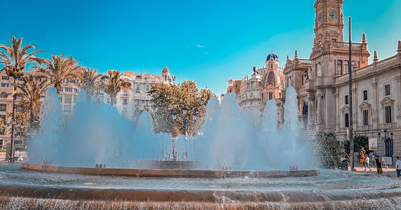 How to Learn Spanish Faster: 7 Methods for Expats