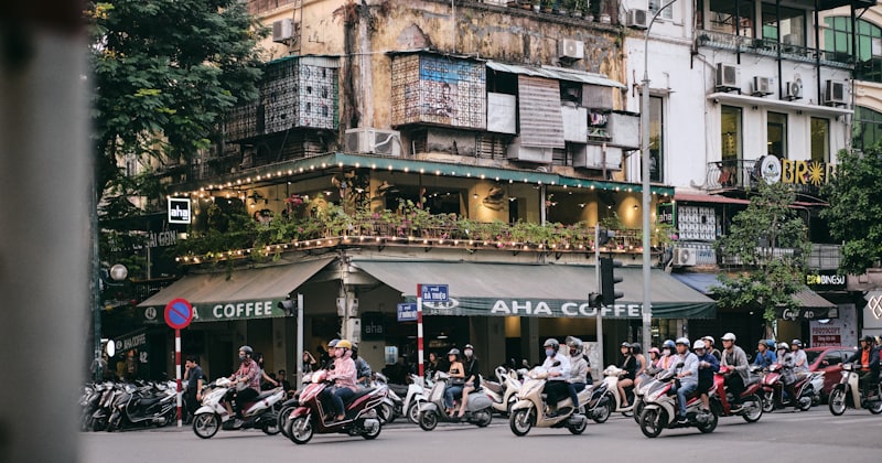 Learn Vietnamese for Moving to Vietnam: First Steps & Registration